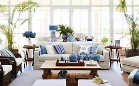 Hamptons Farm Estate - Luxe Retreat And Elegant Events